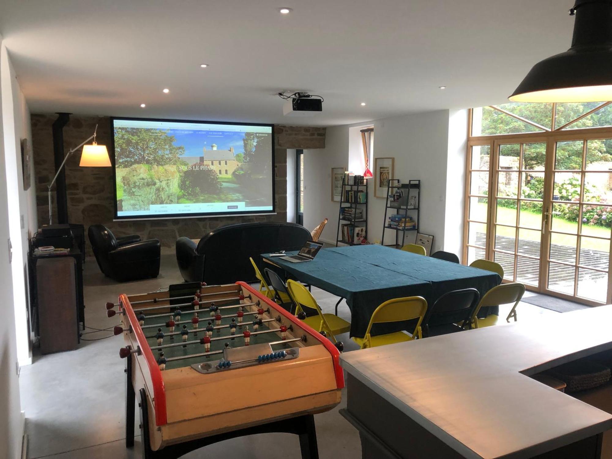 Les Ecolodges Sous Le Phare Louannec Esterno foto